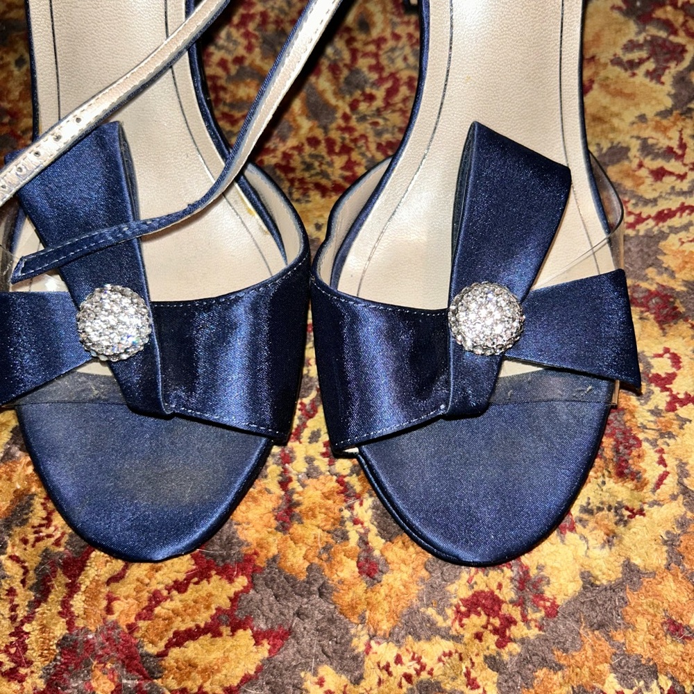 Caparros Heels - Picture 3 of 7